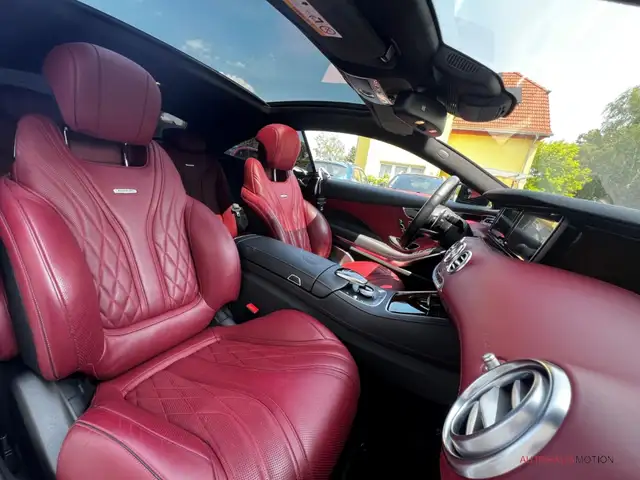Mercedes-Benz S-Class view 15