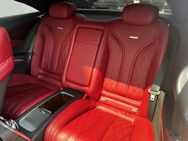 Mercedes-Benz S-Class view 12