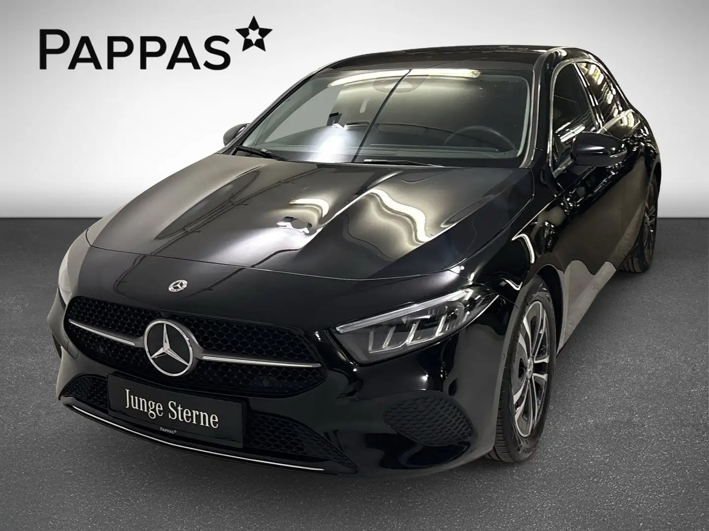 Mercedes-Benz A 180 d Kompaktlimousine Österreich-Edition Progressive Schwarz - 2