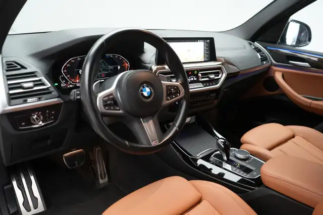 BMW X3 view 14
