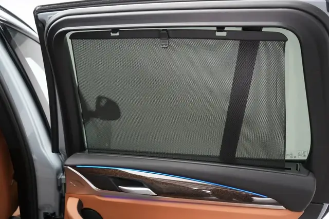 BMW X3 view 10