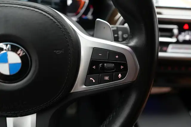 BMW X3 view 21