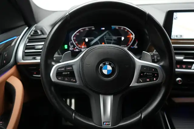 BMW X3 view 24