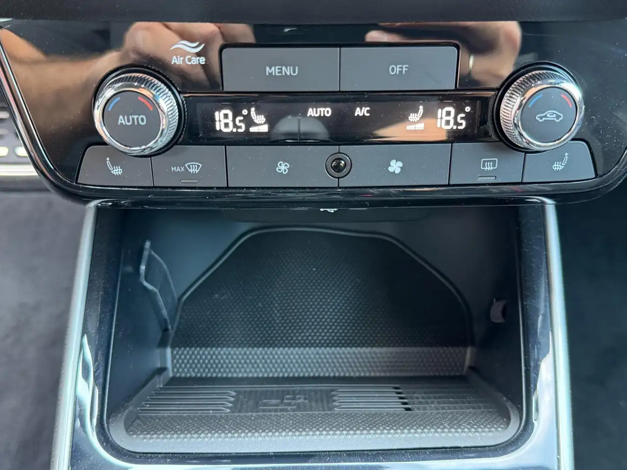 Skoda Fabia 130 1,5 TSI DSG 2 ZoKlima ACC Navi 2x Einparkhi..., миниатюра 14