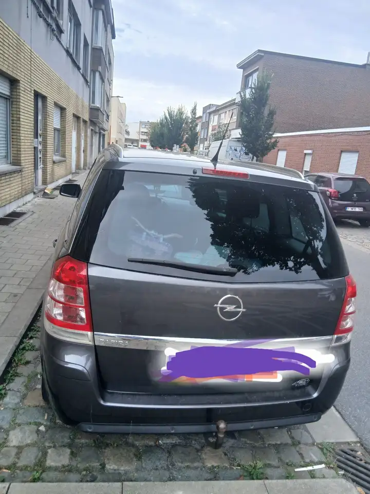 Opel Zafira
