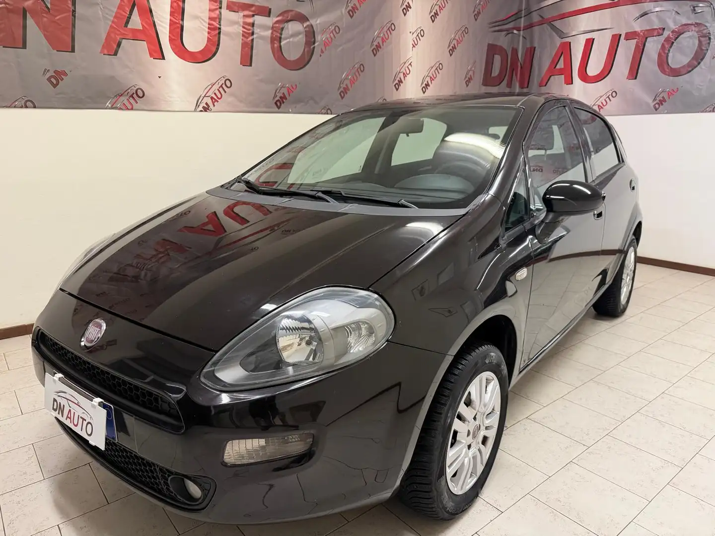 Fiat Punto Evo 5p 1.4 natural power Emotion 70cv Negro - 2