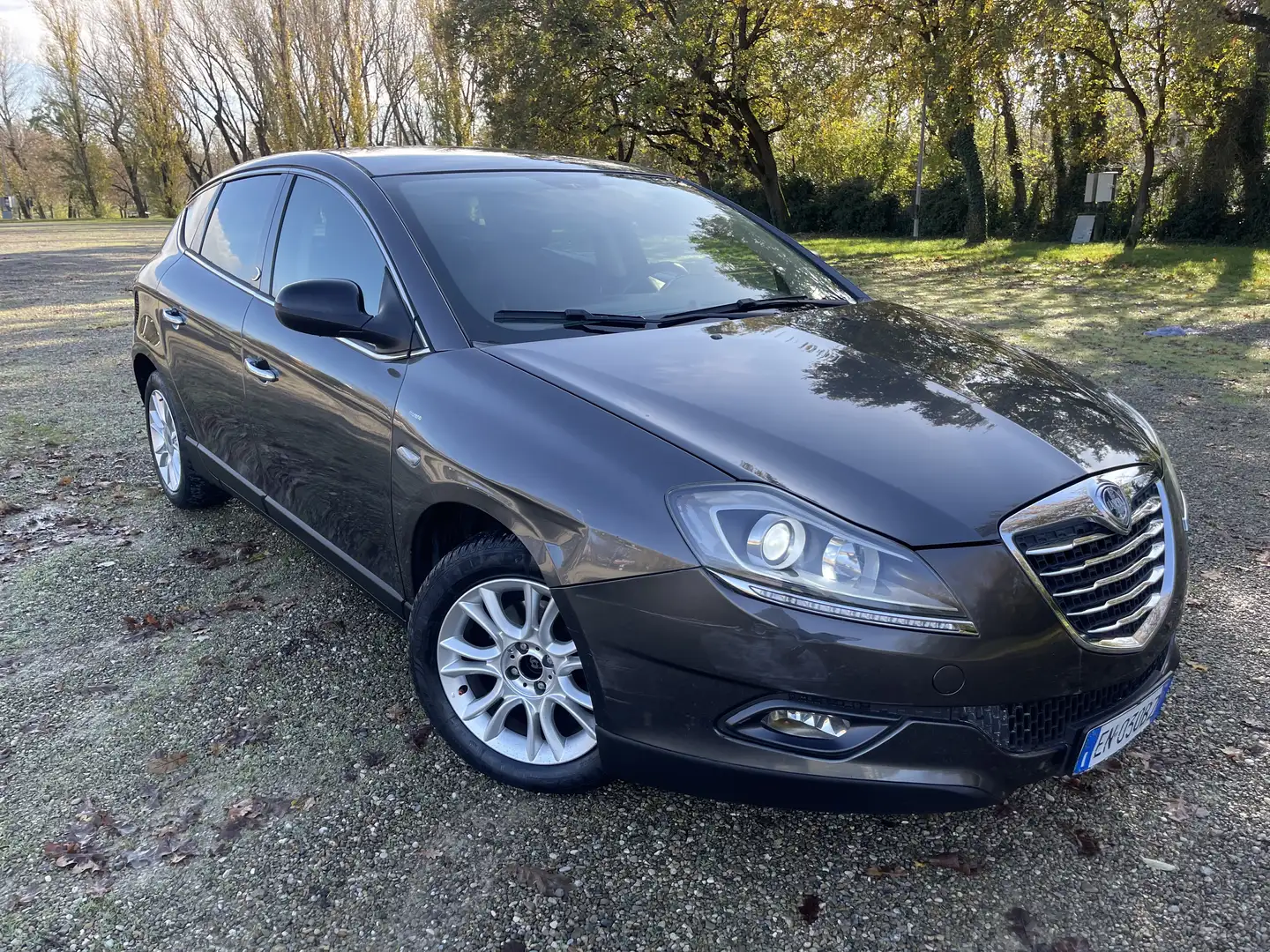 Lancia Delta 1.4 tjt Gold ecochic Gpl 120cv - 2