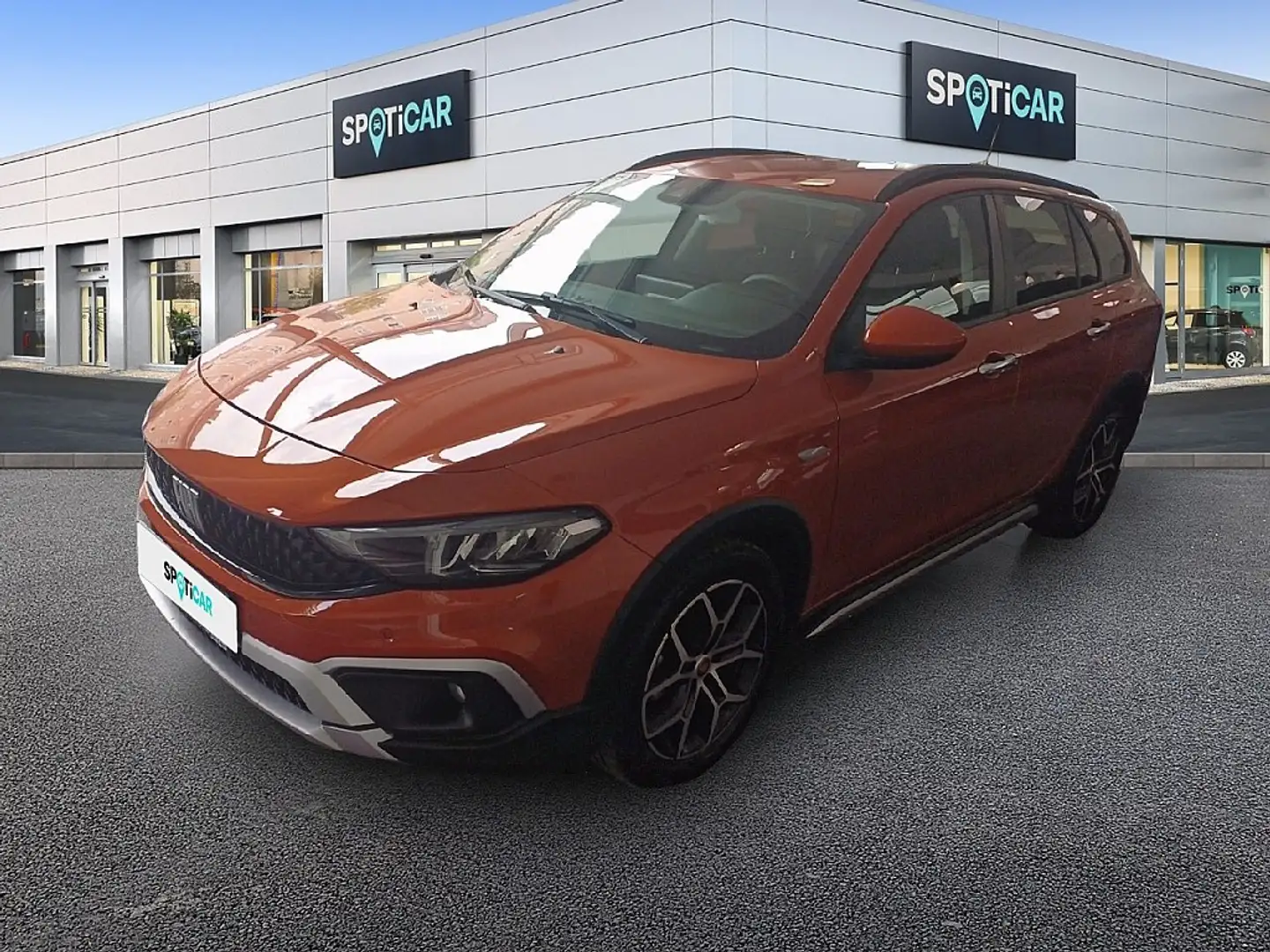 Fiat Tipo Hybrid 130 eDCT7 Cross Orange - 1