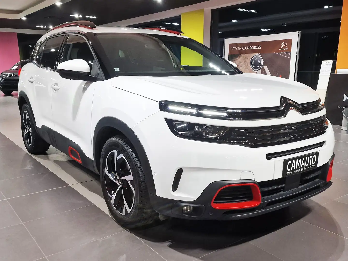 Citroen C5 Aircross 1.6 Turbo 180cv Shine Weiß - 1