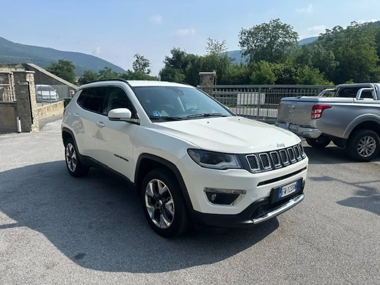 Jeep Compass Compass 2.0 mjt Limited 4wd 140cv auto my19 Weiß - 2