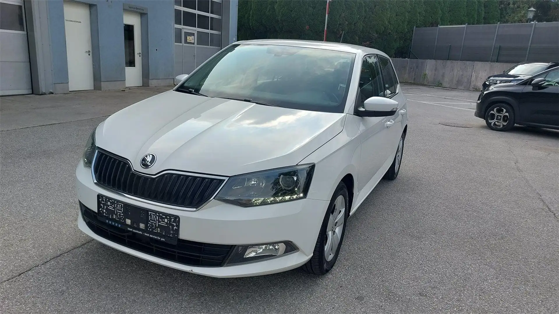 Skoda Fabia Ambition 1,2 TSI Weiß - 1