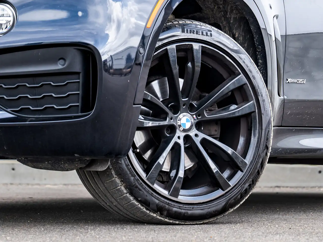 BMW X6 снимка BMW X6
