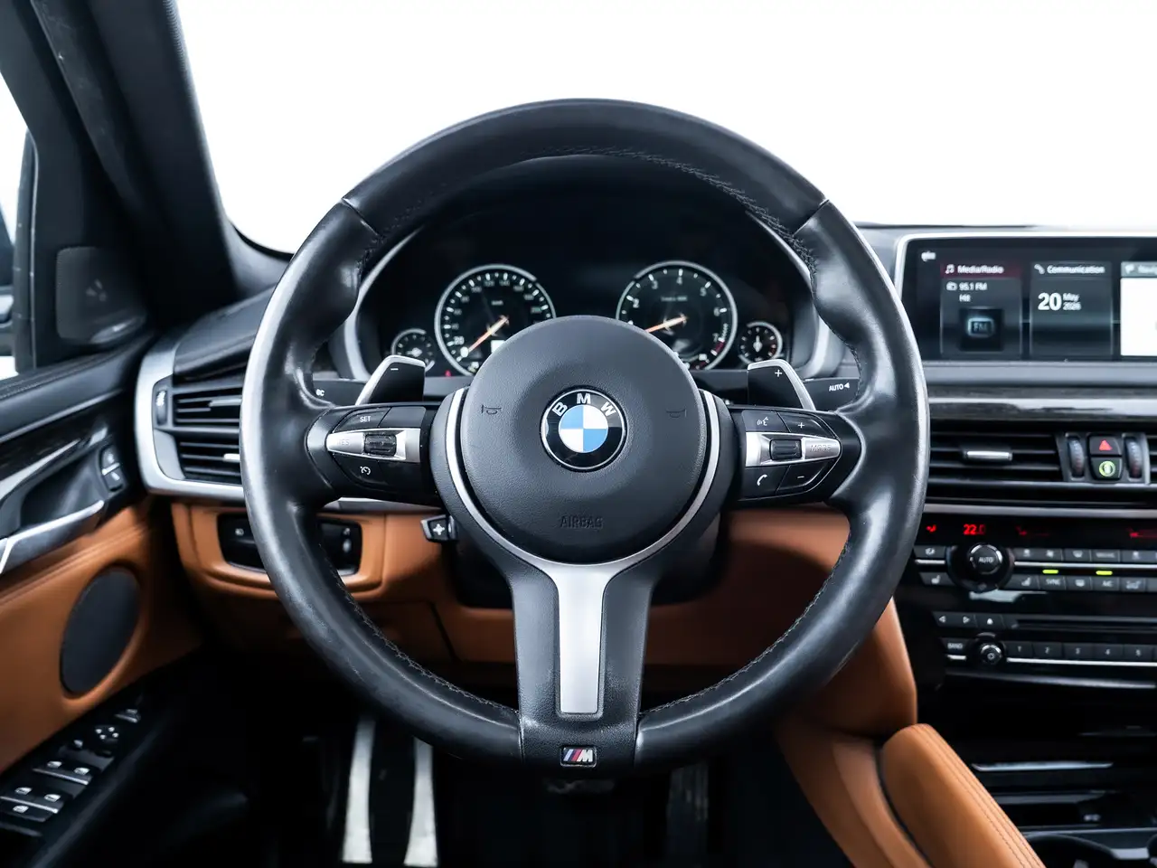 BMW X6 снимка BMW X6