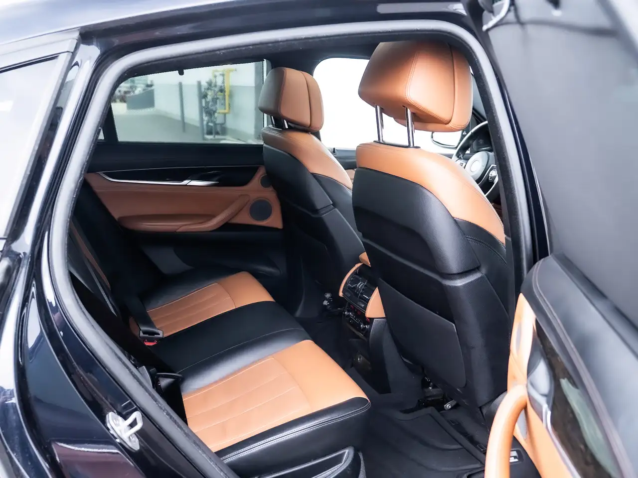 BMW X6 снимка BMW X6