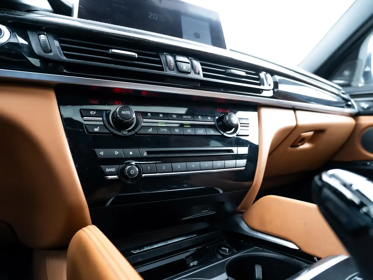 BMW X6 снимка BMW X6