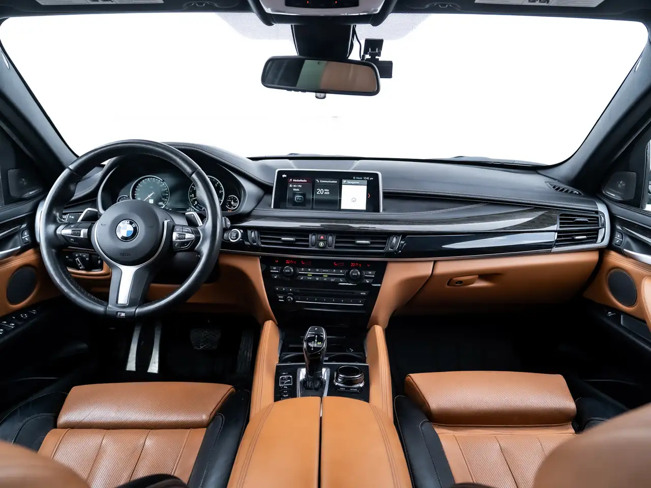 BMW X6 снимка BMW X6