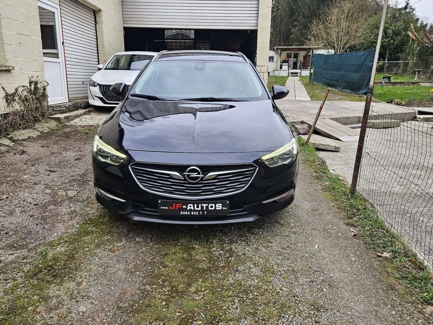 Opel Insignia 2.0 CDTI   180 CH Noir - 1