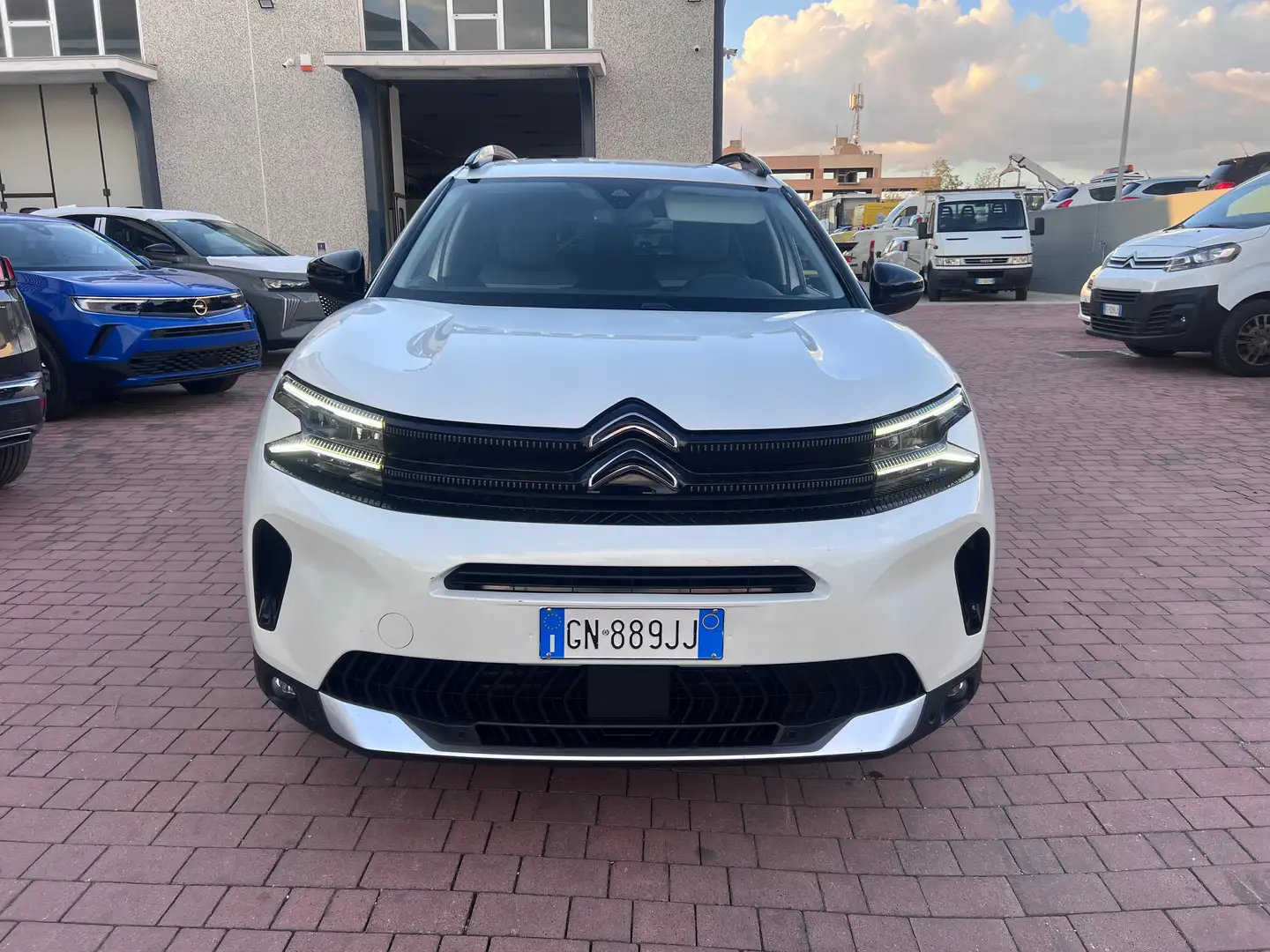 Citroen C5 Aircross C5 Aircross I 2022 1.5 bluehdi Shine Pack s Bianco - 2