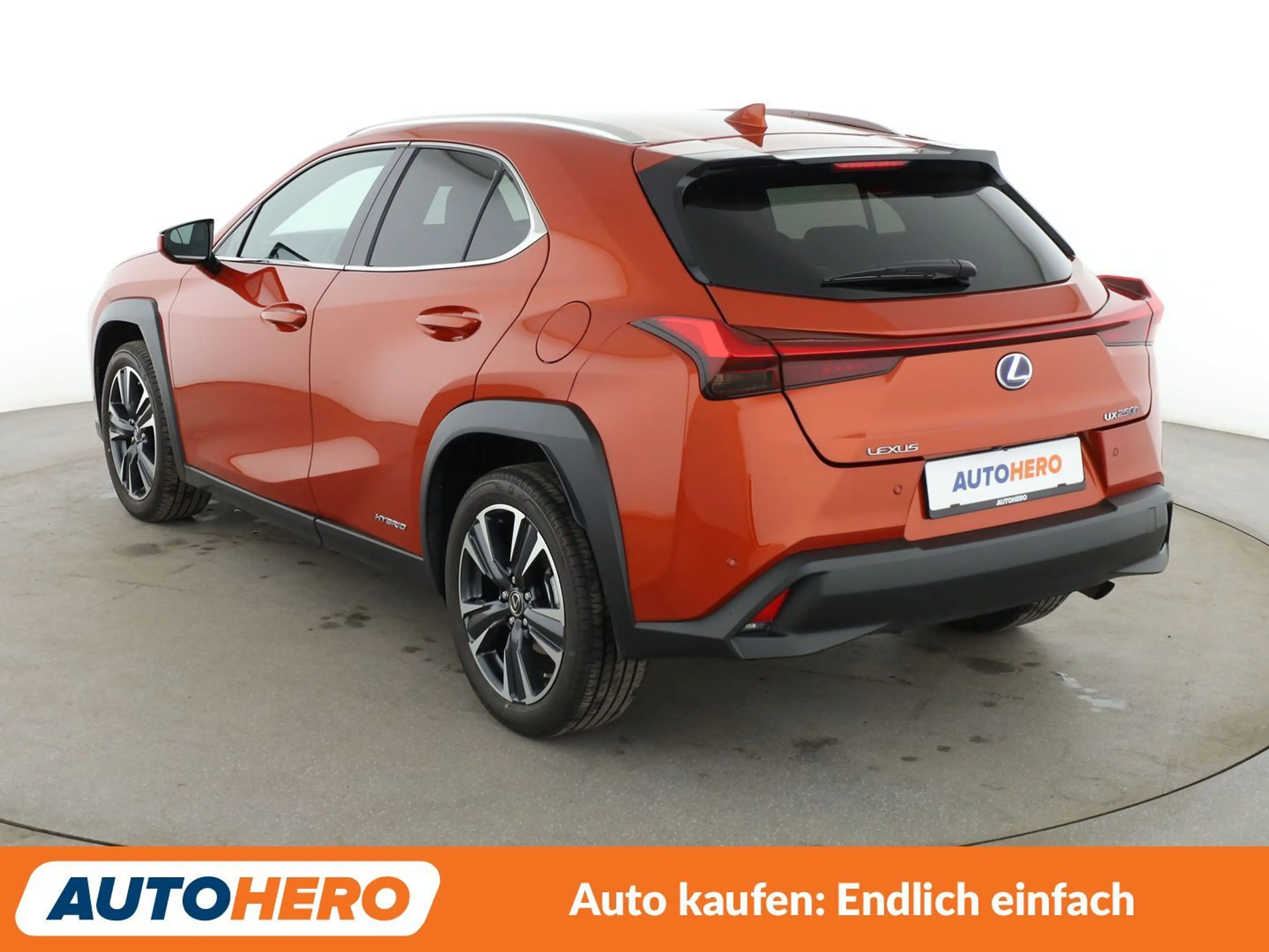 Lexus UX 250h UX 250h Style Edition Aut.*NAVI*LED*ACC*PDC*SHZ* — photo 4