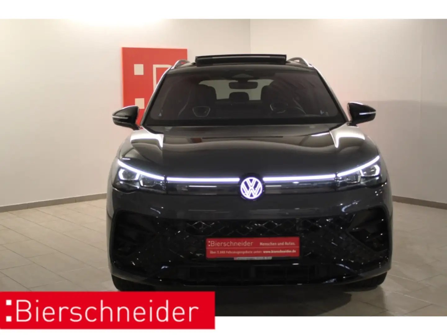 Volkswagen Tiguan 1.5 TSI DSG e-Hybrid 2x RLine Black Style AHK PANO Grau - 2