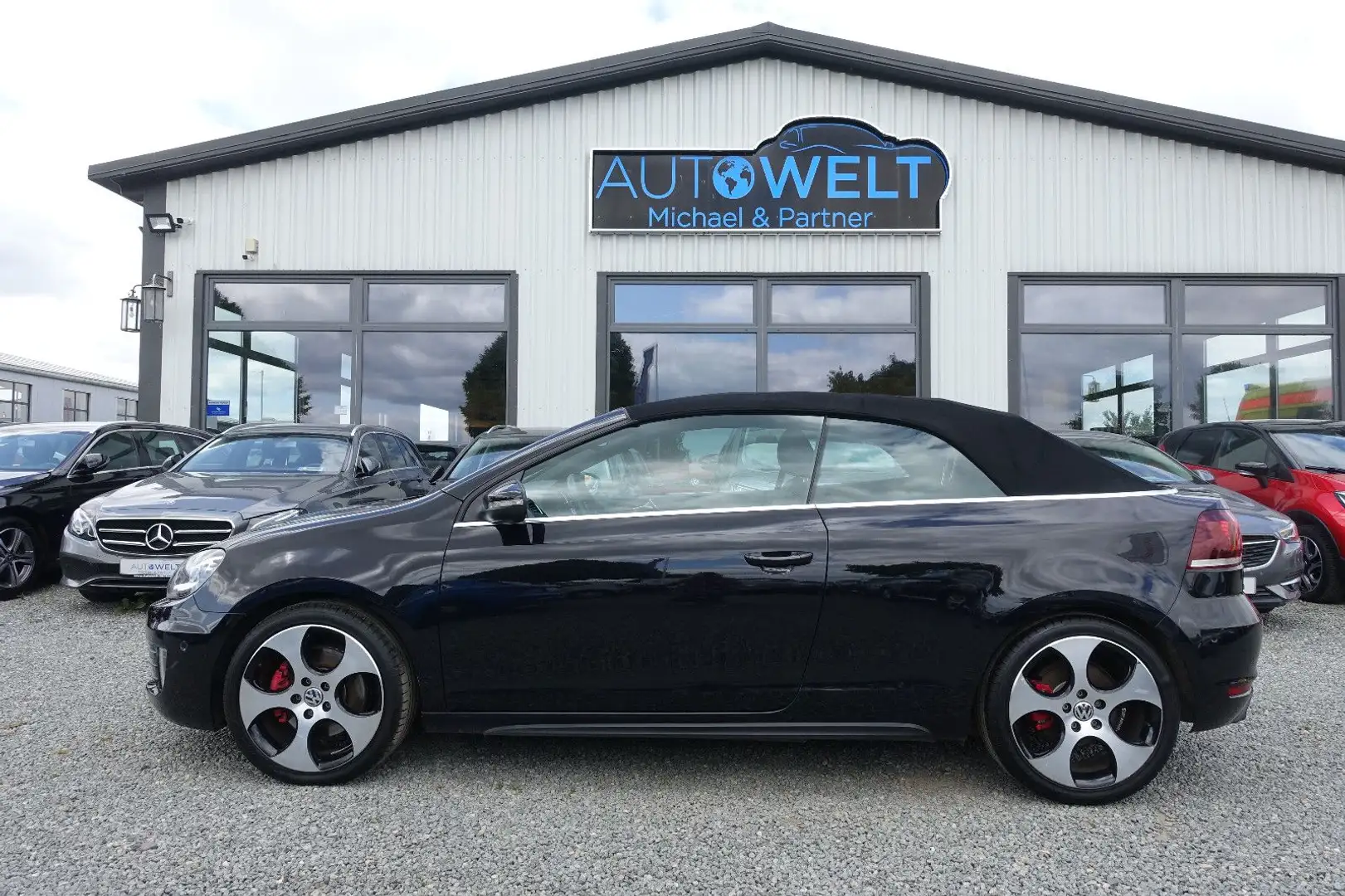 Volkswagen Golf VI Cabriolet GTI 2.0TSI DSG XEN NAV KAM LED Schwarz - 1