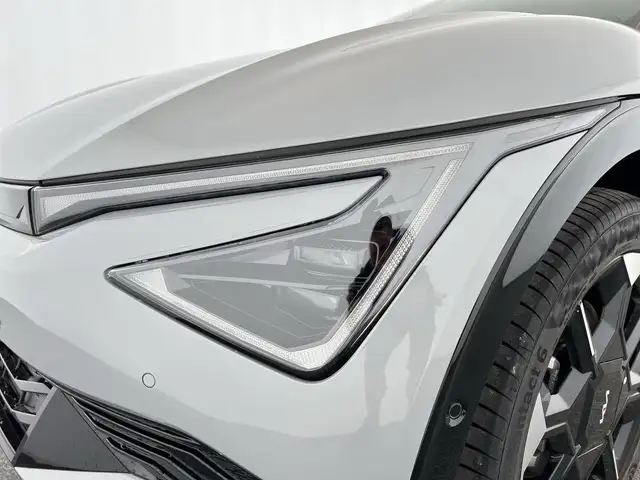 Kia Ev6 view 6