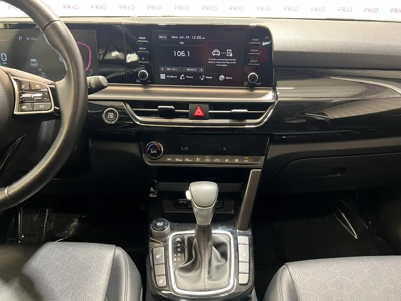 Kia Seltos снимка Kia Seltos