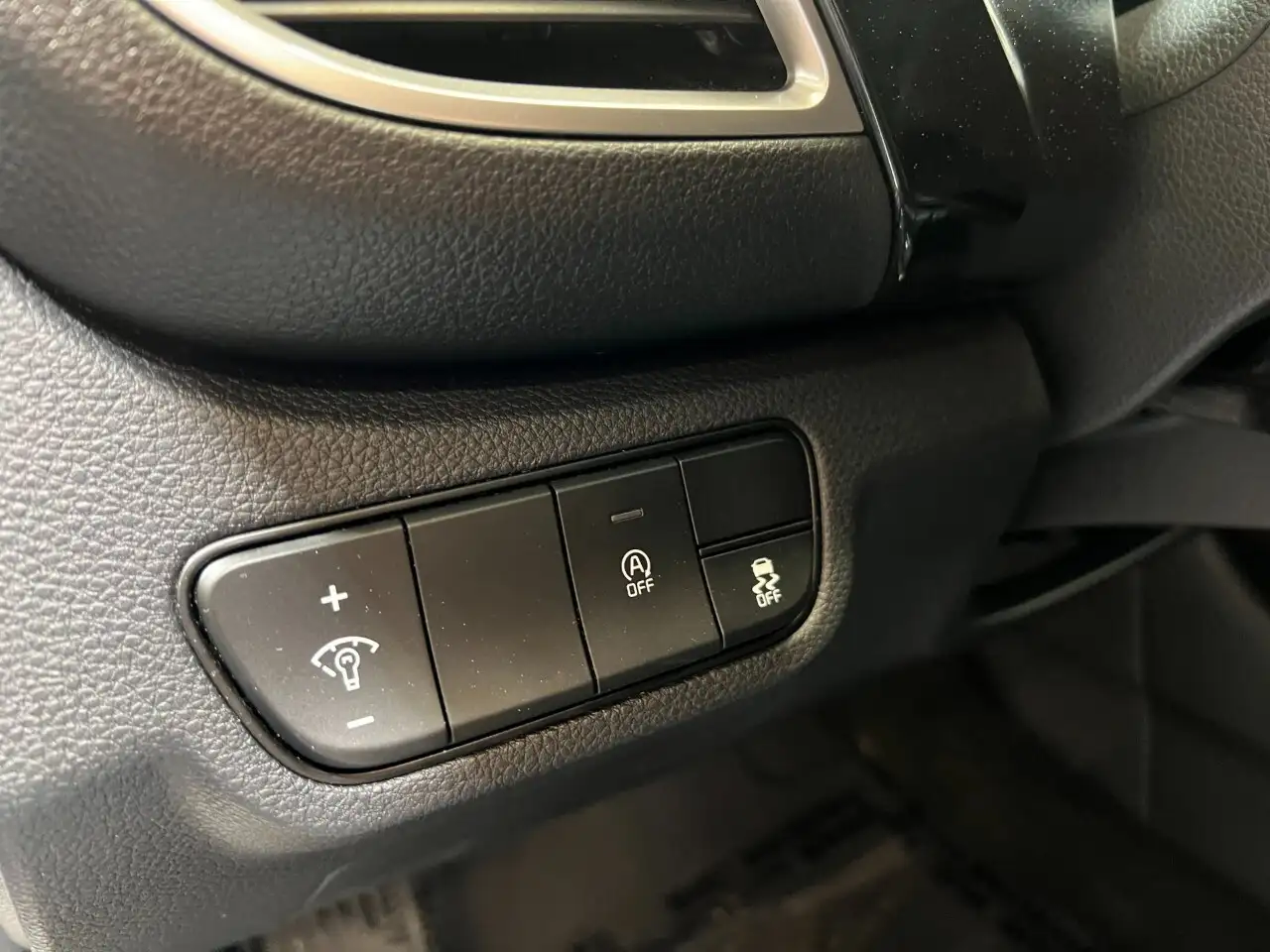 Kia Seltos снимка Kia Seltos
