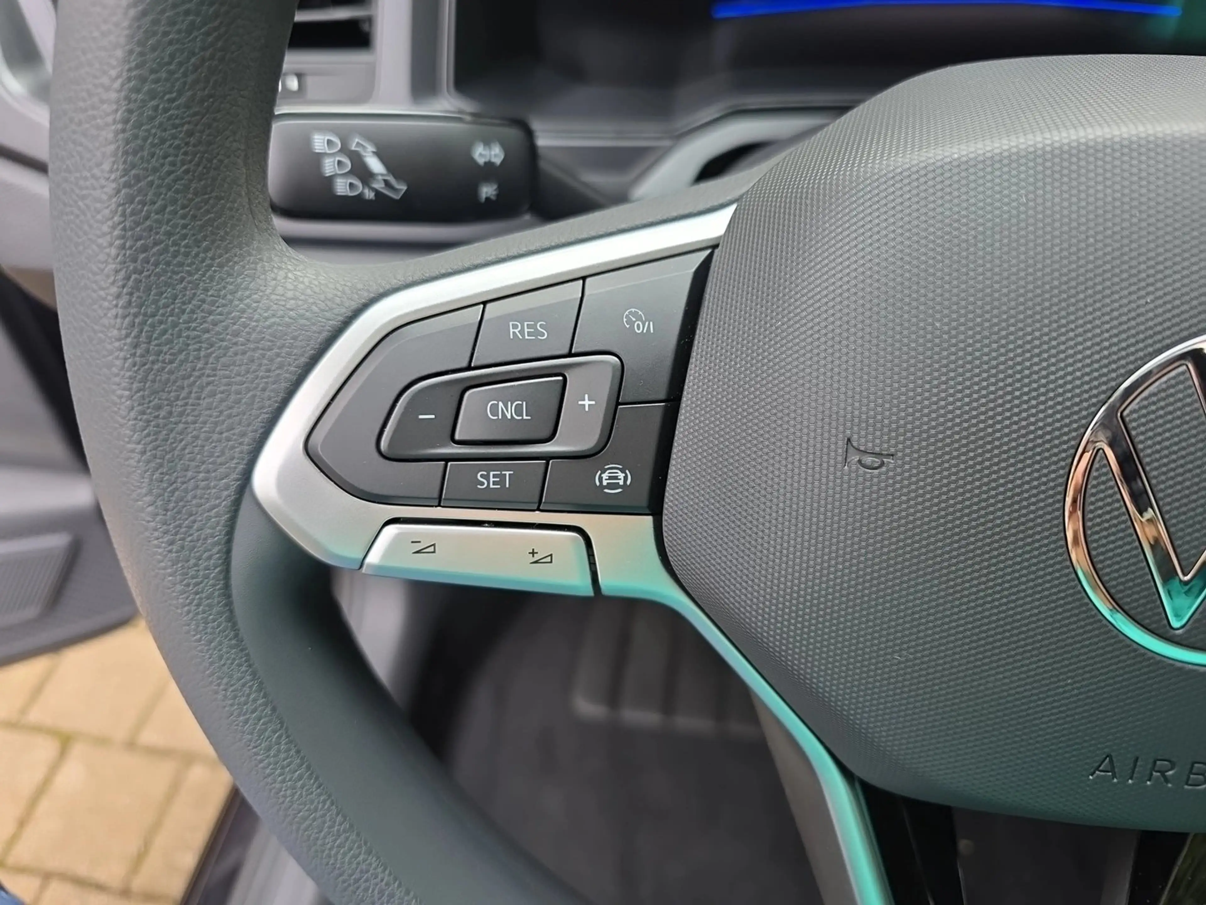 Volkswagen Polo 4Me — photo 10