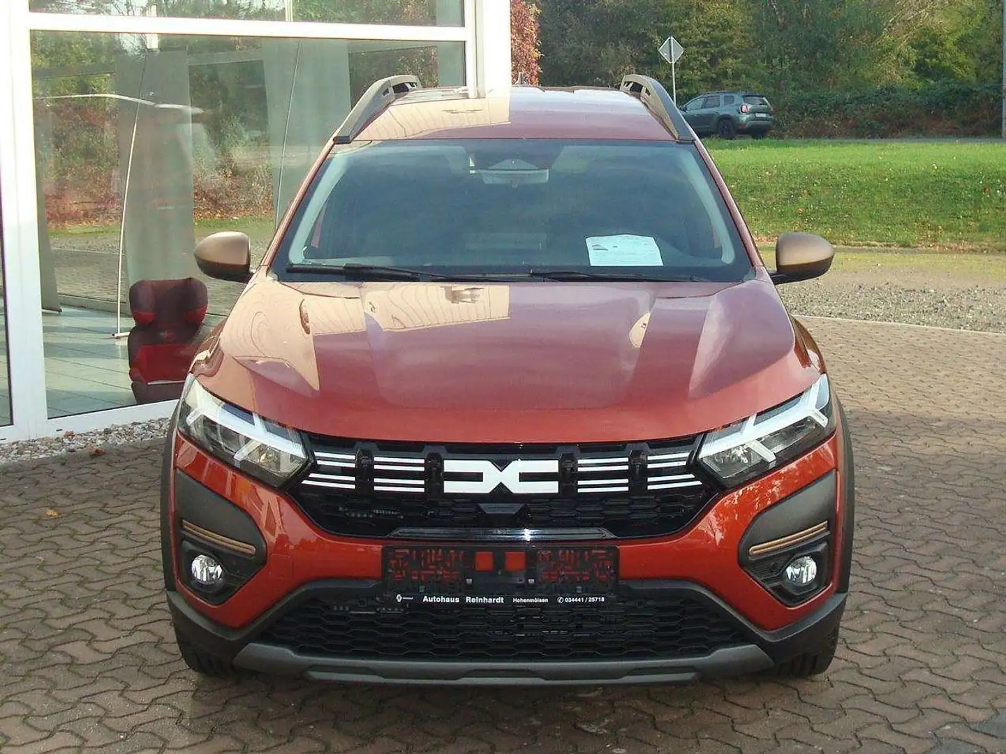 Dacia Jogger TCe 110 Extreme+ Braun - 1
