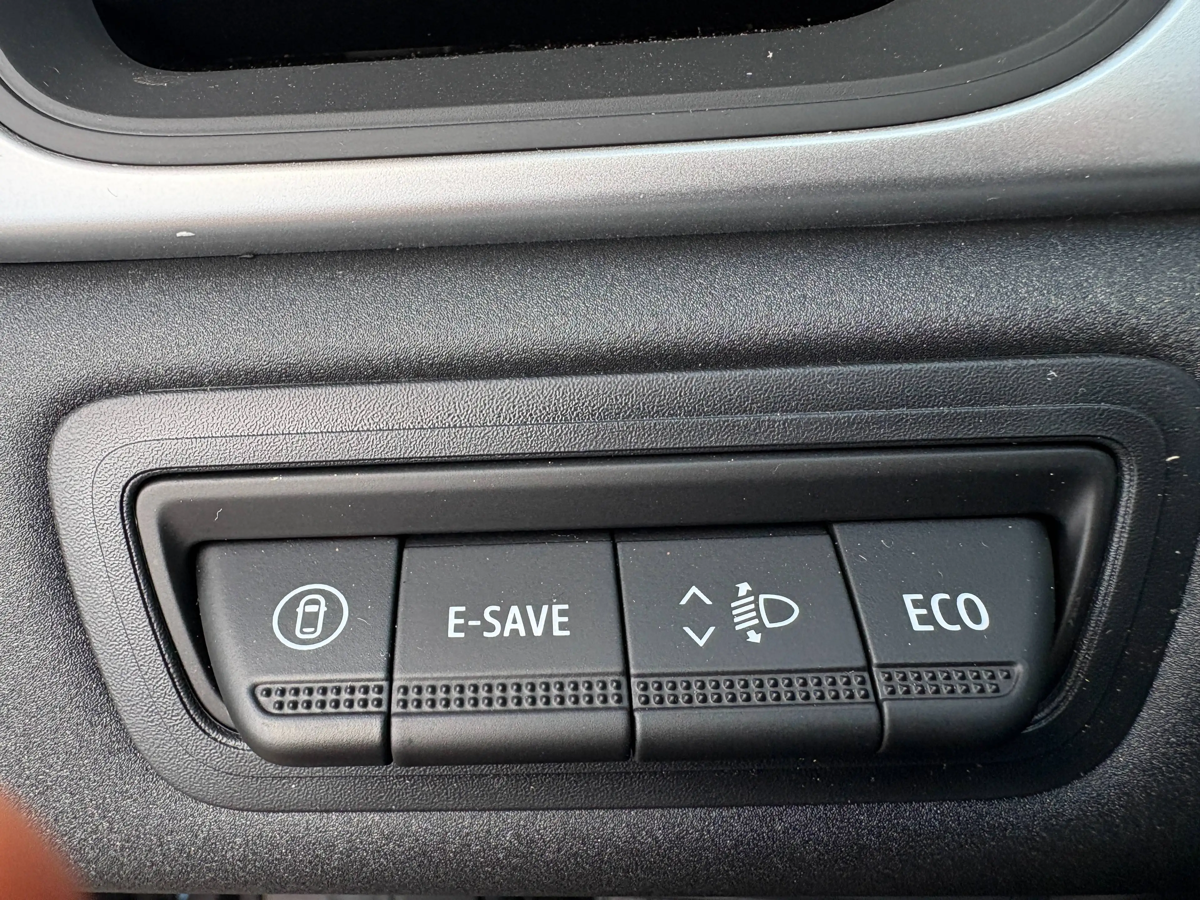 Mitsubishi Grandis 1,8 HEV Invite Aut. /incl. Winterräder — photo 14
