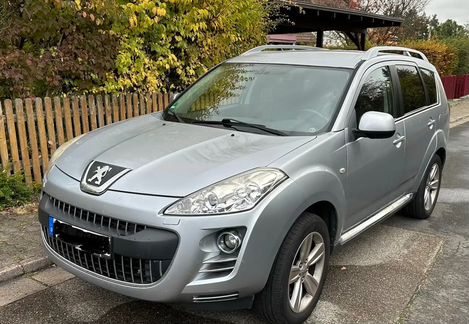 Peugeot 4007 4007 HDI FAP 7-Sitzer Platinum Silber - 1