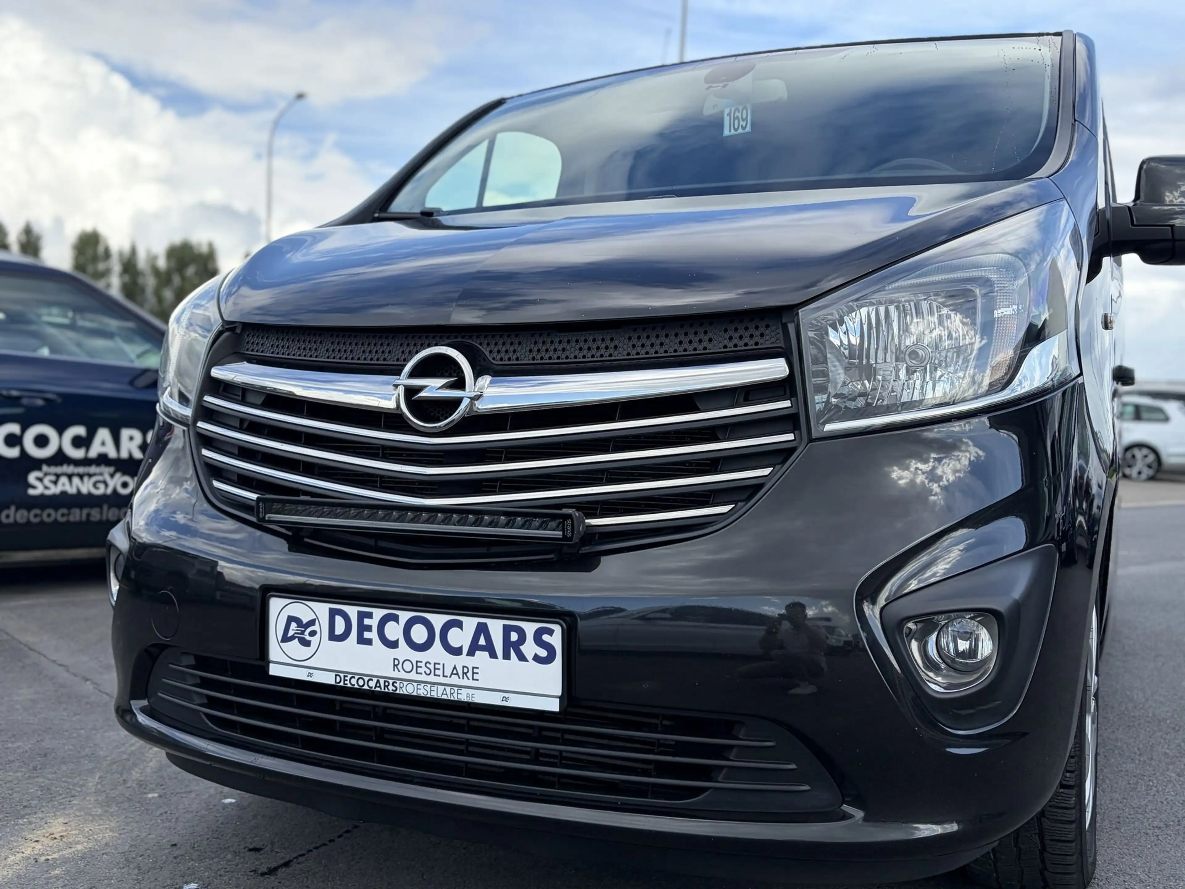 Opel Vivaro 8 Zit Plaatsen / Camera / Keyless / Dubbele Schuifdeur / Navigatie / Cruise Control / — photo 3
