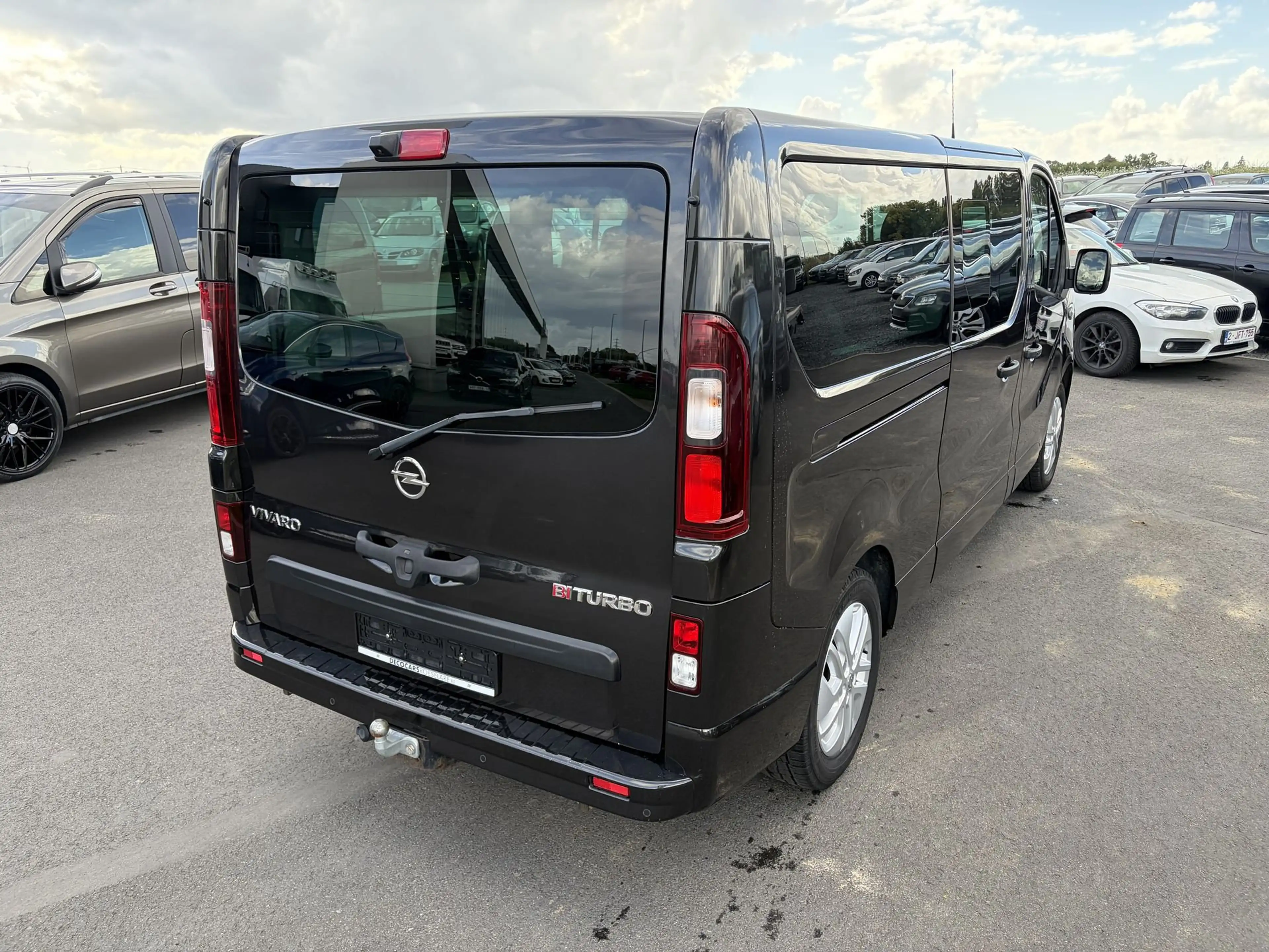 Opel Vivaro 8 Zit Plaatsen / Camera / Keyless / Dubbele Schuifdeur / Navigatie / Cruise Control / — photo 12
