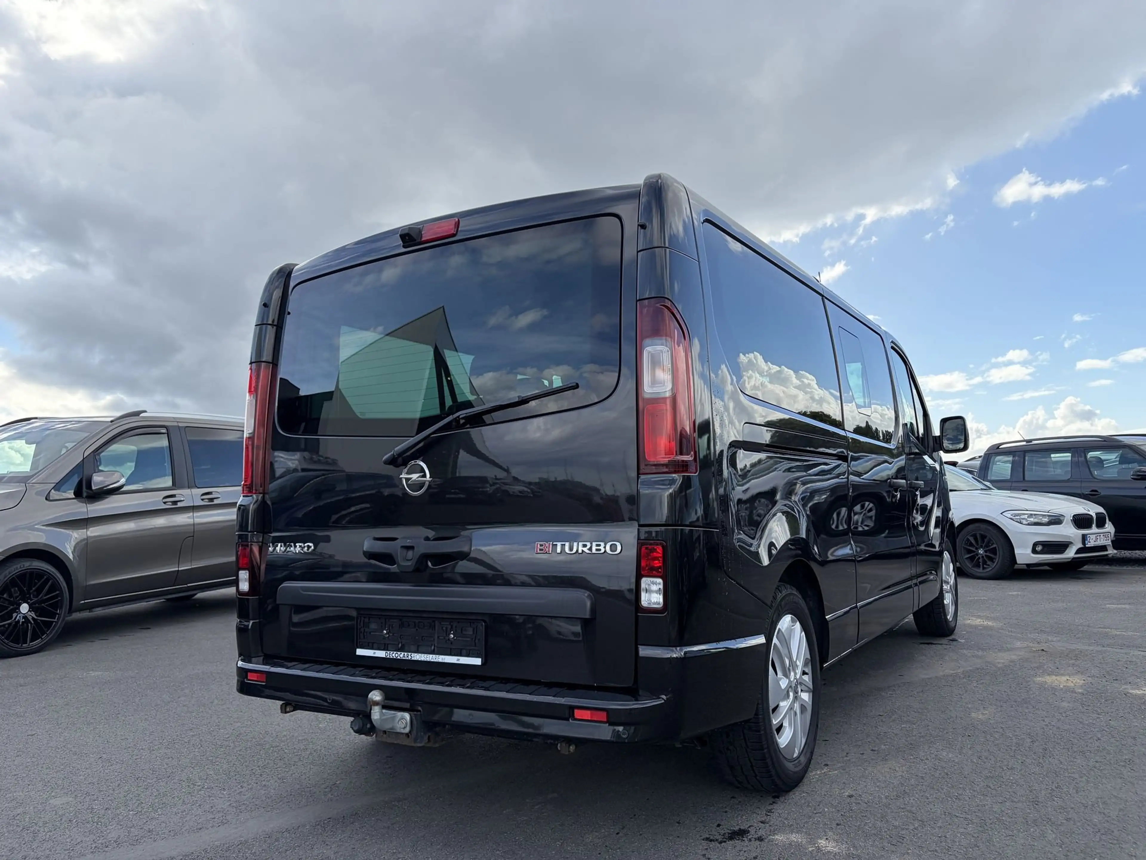 Opel Vivaro 8 Zit Plaatsen / Camera / Keyless / Dubbele Schuifdeur / Navigatie / Cruise Control / — photo 11