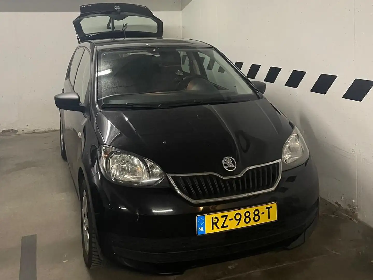 Skoda Citigo Citigo 1.0 Grt. Active Zwart - 2