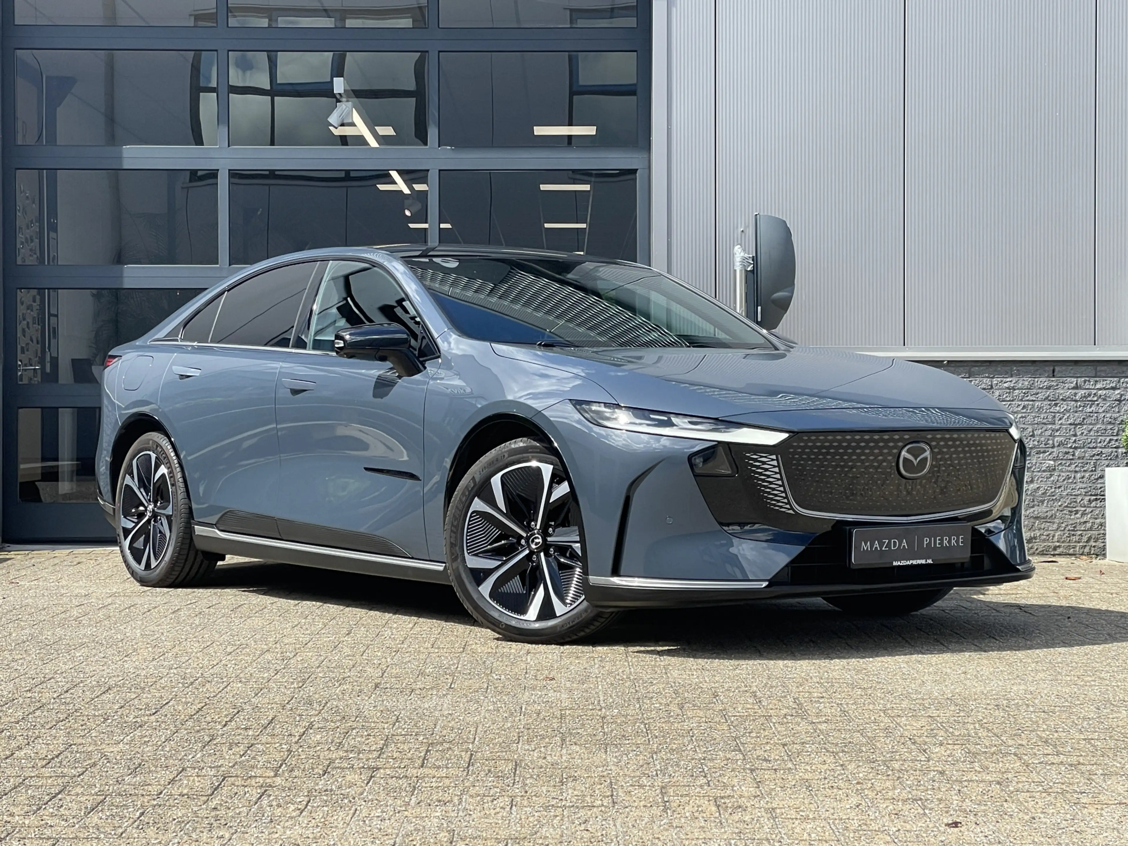 Mazda 6e Takumi Long Range 80 kWh | PANORAMA DAK | 360 CAME — photo 12