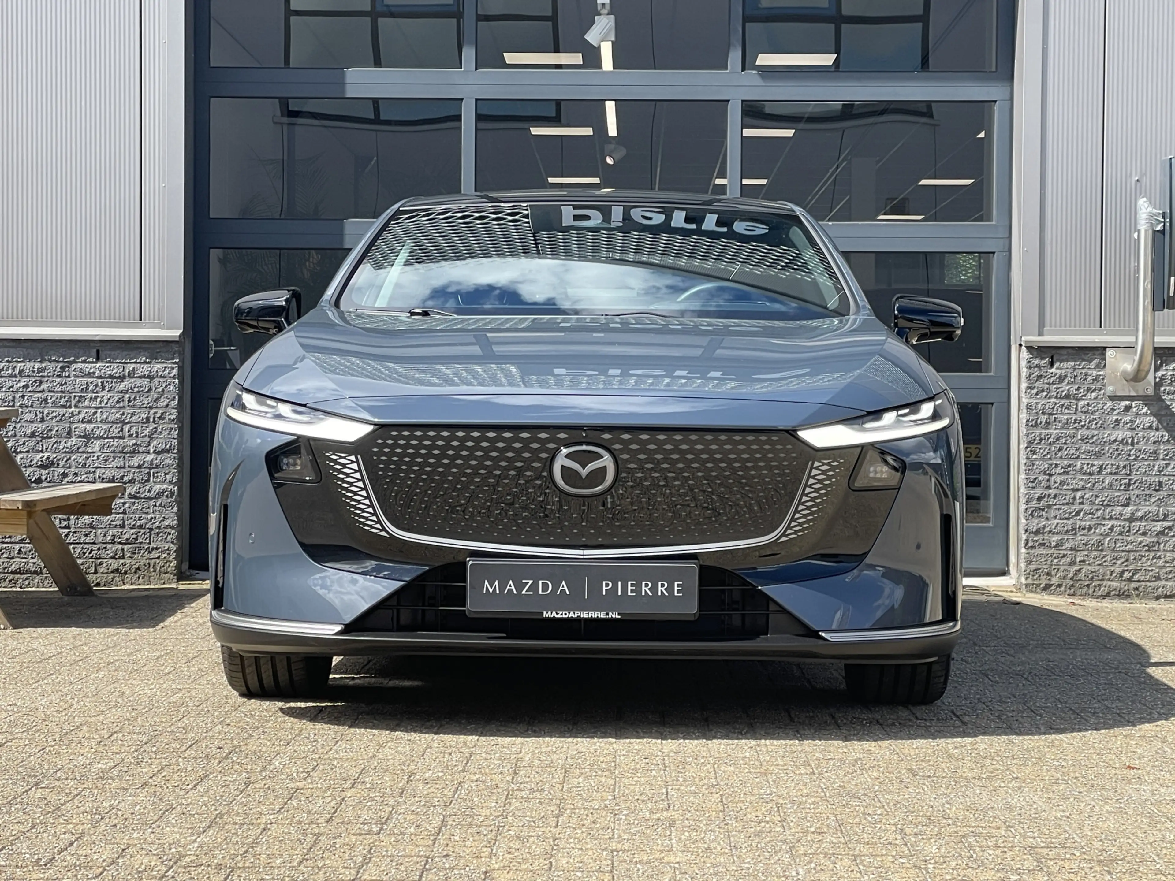 Mazda 6e Takumi Long Range 80 kWh | PANORAMA DAK | 360 CAME — photo 13