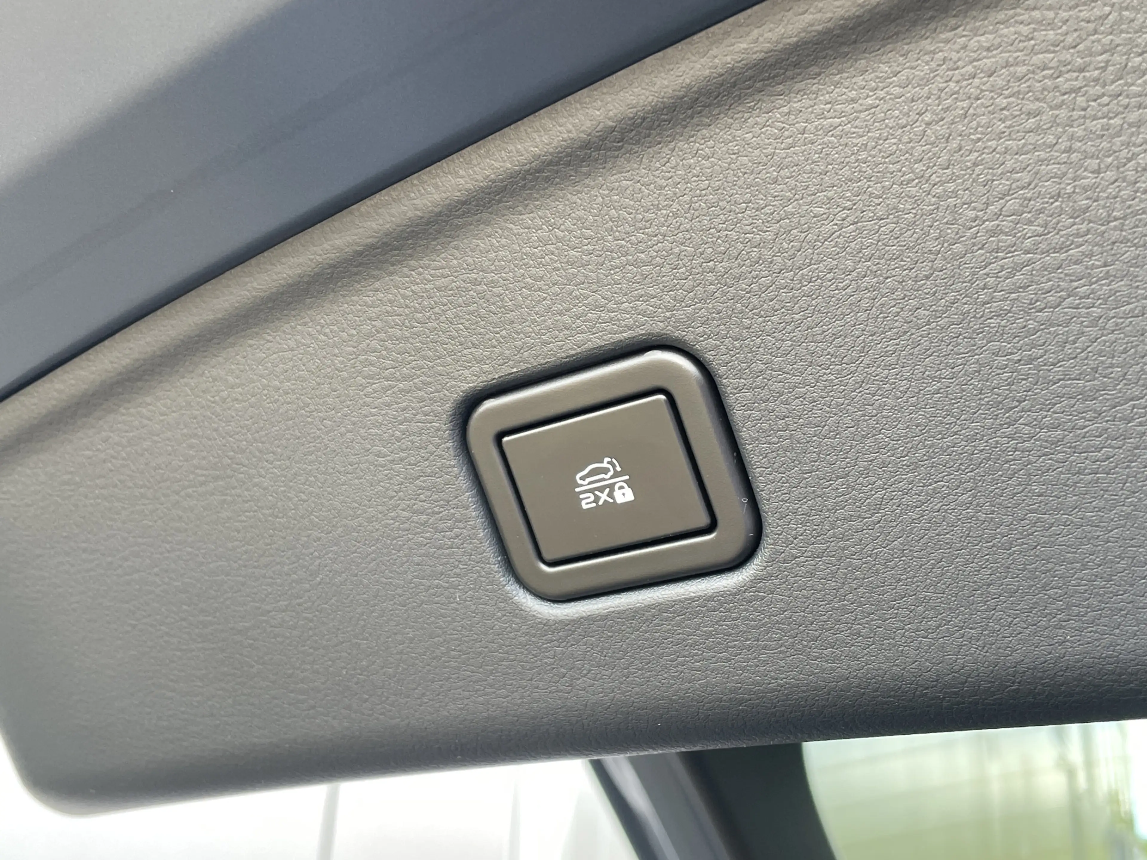 Mazda 6e Takumi Long Range 80 kWh | PANORAMA DAK | 360 CAME — photo 6
