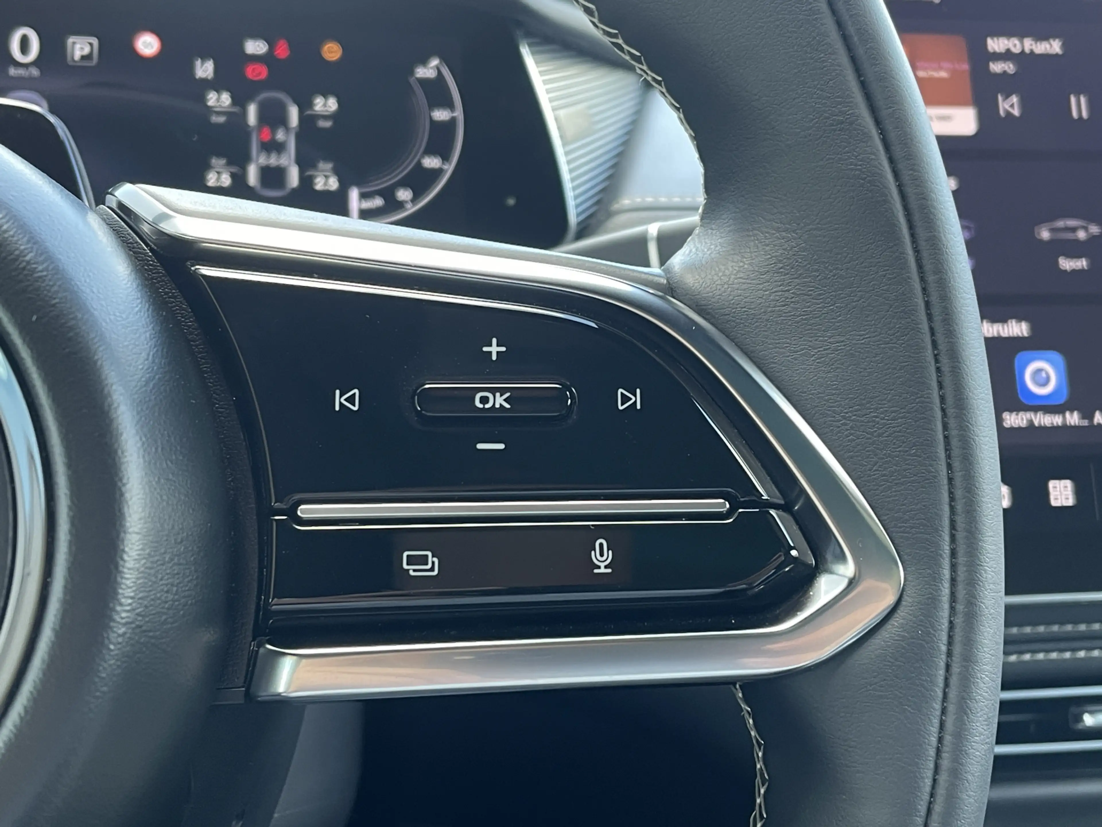Mazda 6e Takumi Long Range 80 kWh | PANORAMA DAK | 360 CAME — photo 20