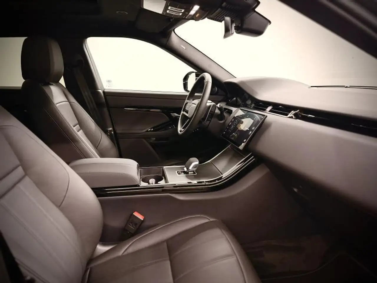 Land Rover Range Rover Evoque 2026 — фото 25