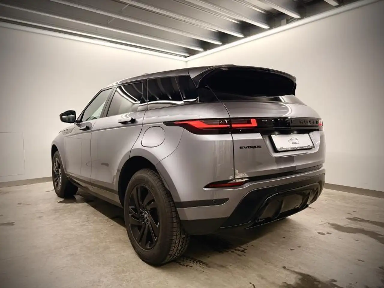 Land Rover Range Rover Evoque 2026 — фото 6