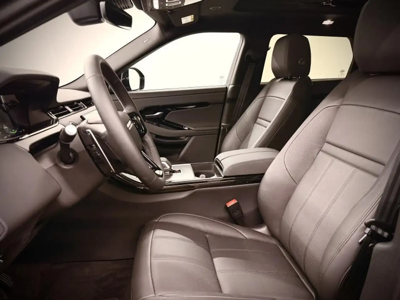 Land Rover Range Rover Evoque 2026 — фото 27