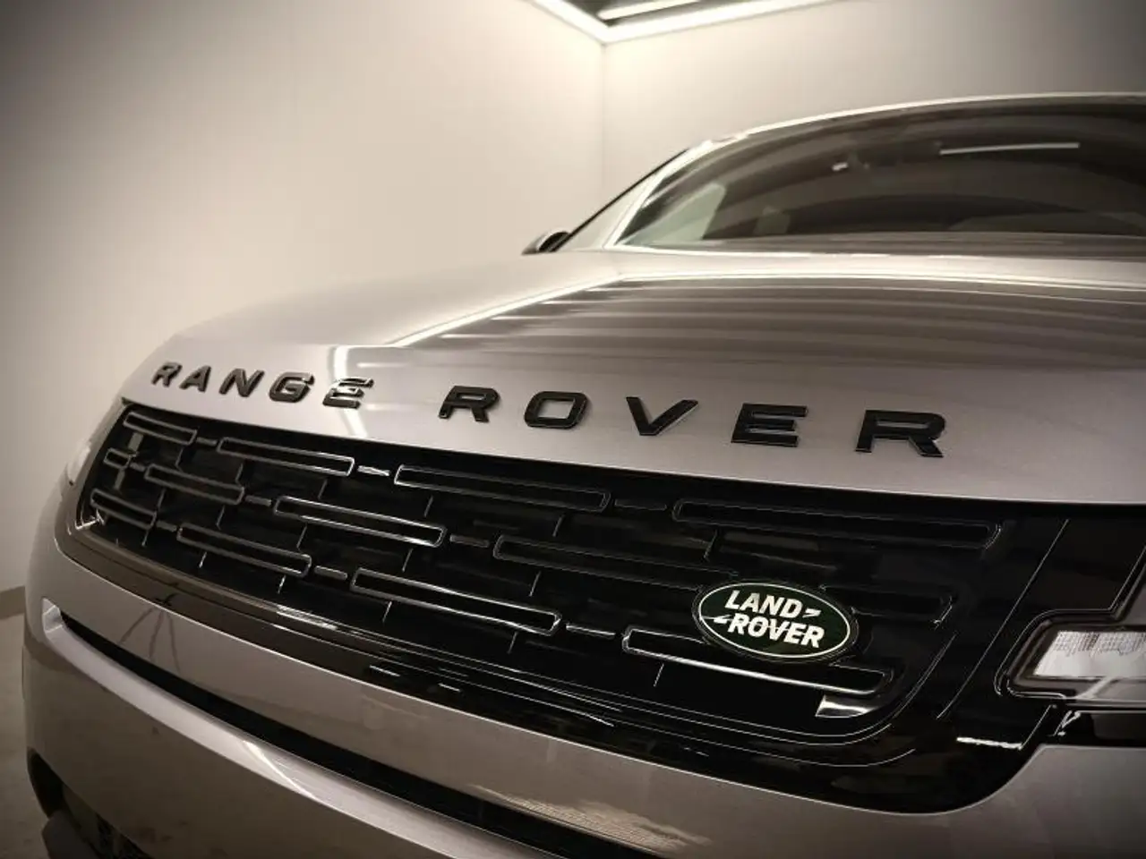 Land Rover Range Rover Evoque 2026 — фото 11