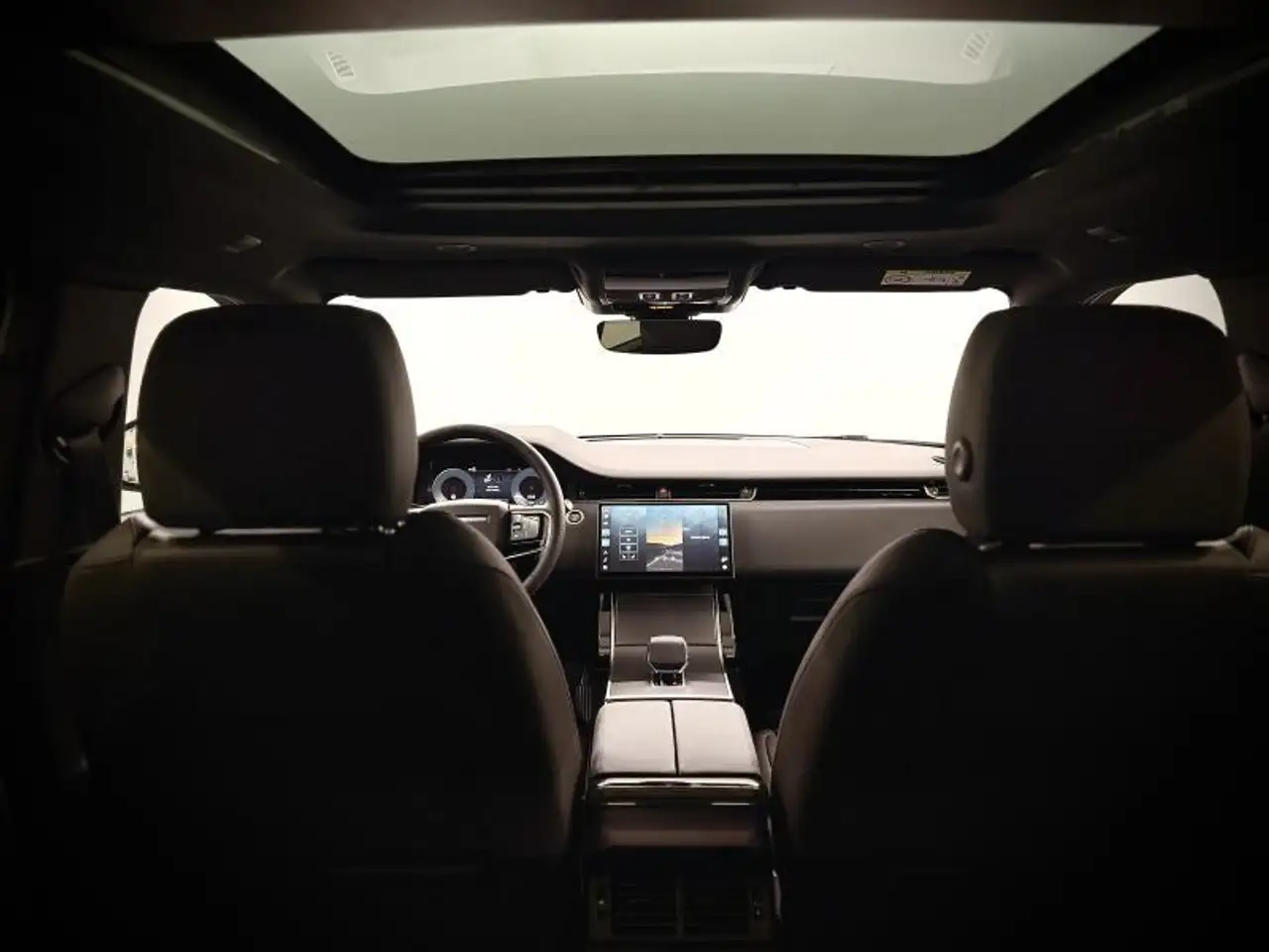 Land Rover Range Rover Evoque 2026 — фото 30
