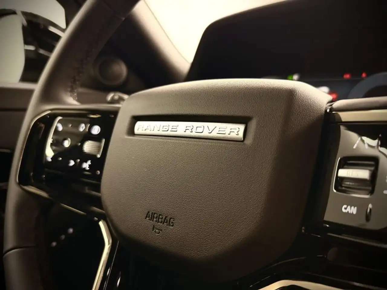 Land Rover Range Rover Evoque 2026 — фото 19