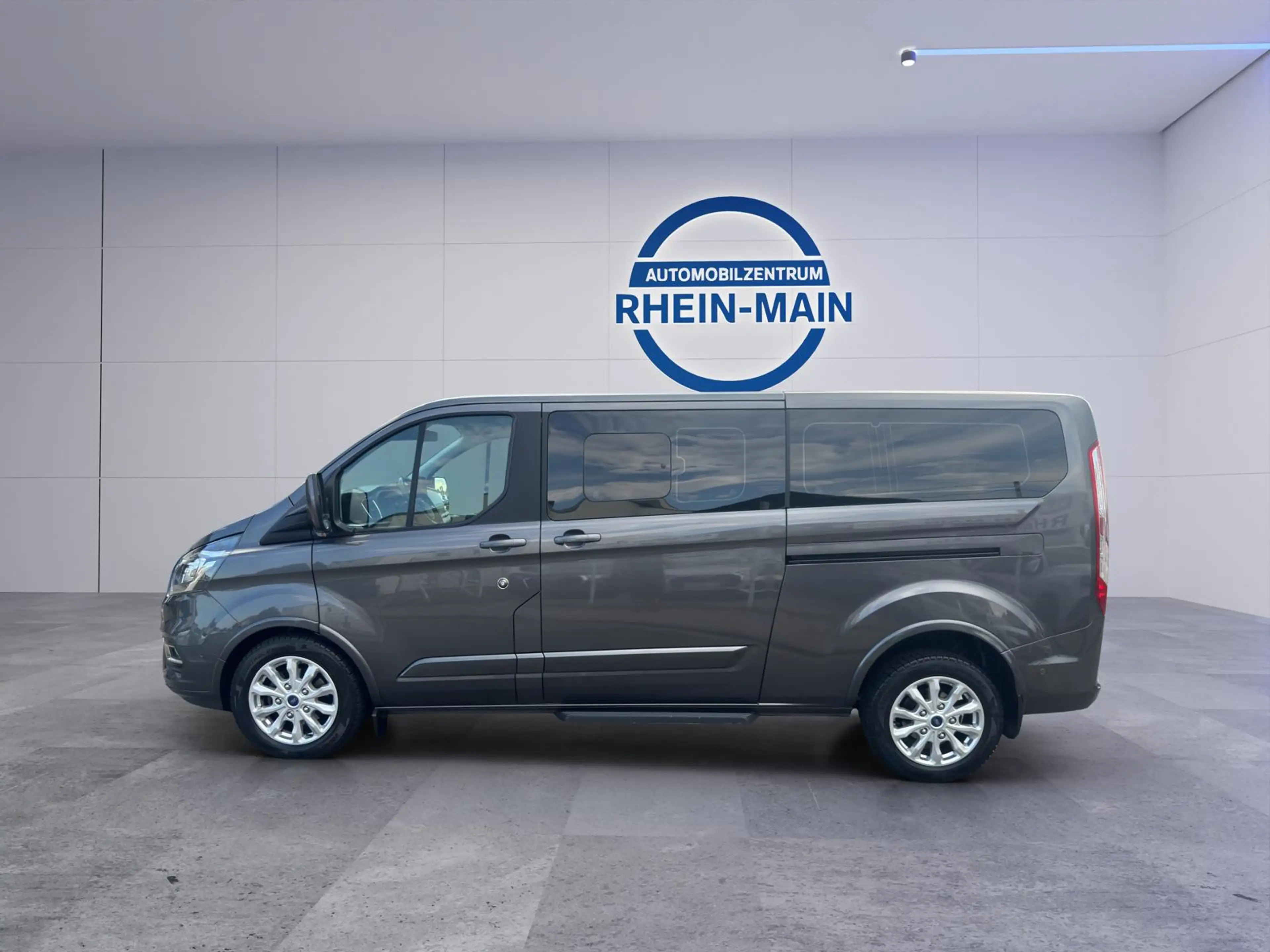 Ford Tourneo Custom Kombi 320 L2 Titanium Navi Pdc Klima Mfl Rfk — photo 2