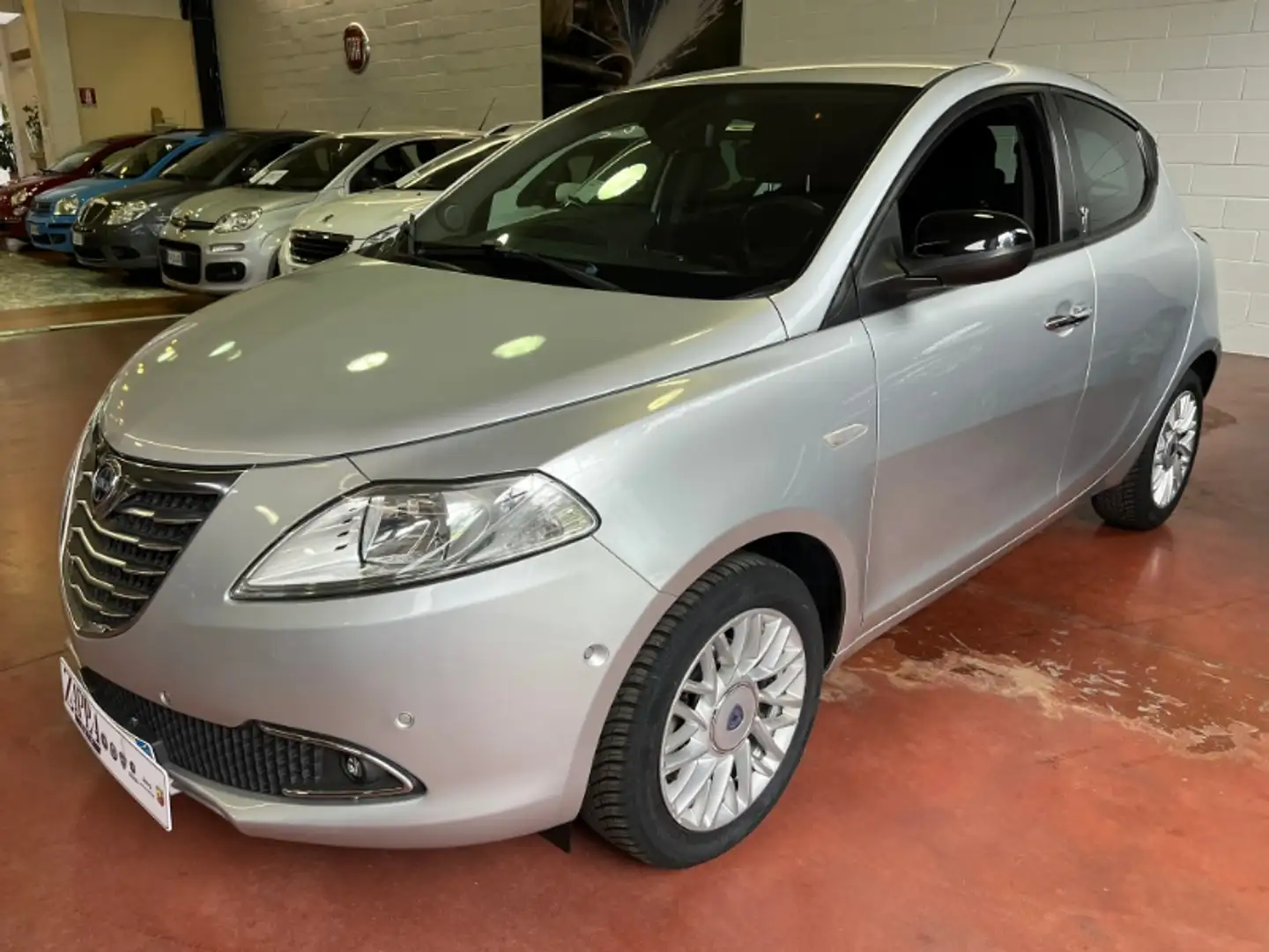 Lancia Ypsilon 5 Porte 1.3 Multijet Gold Grigio - 1