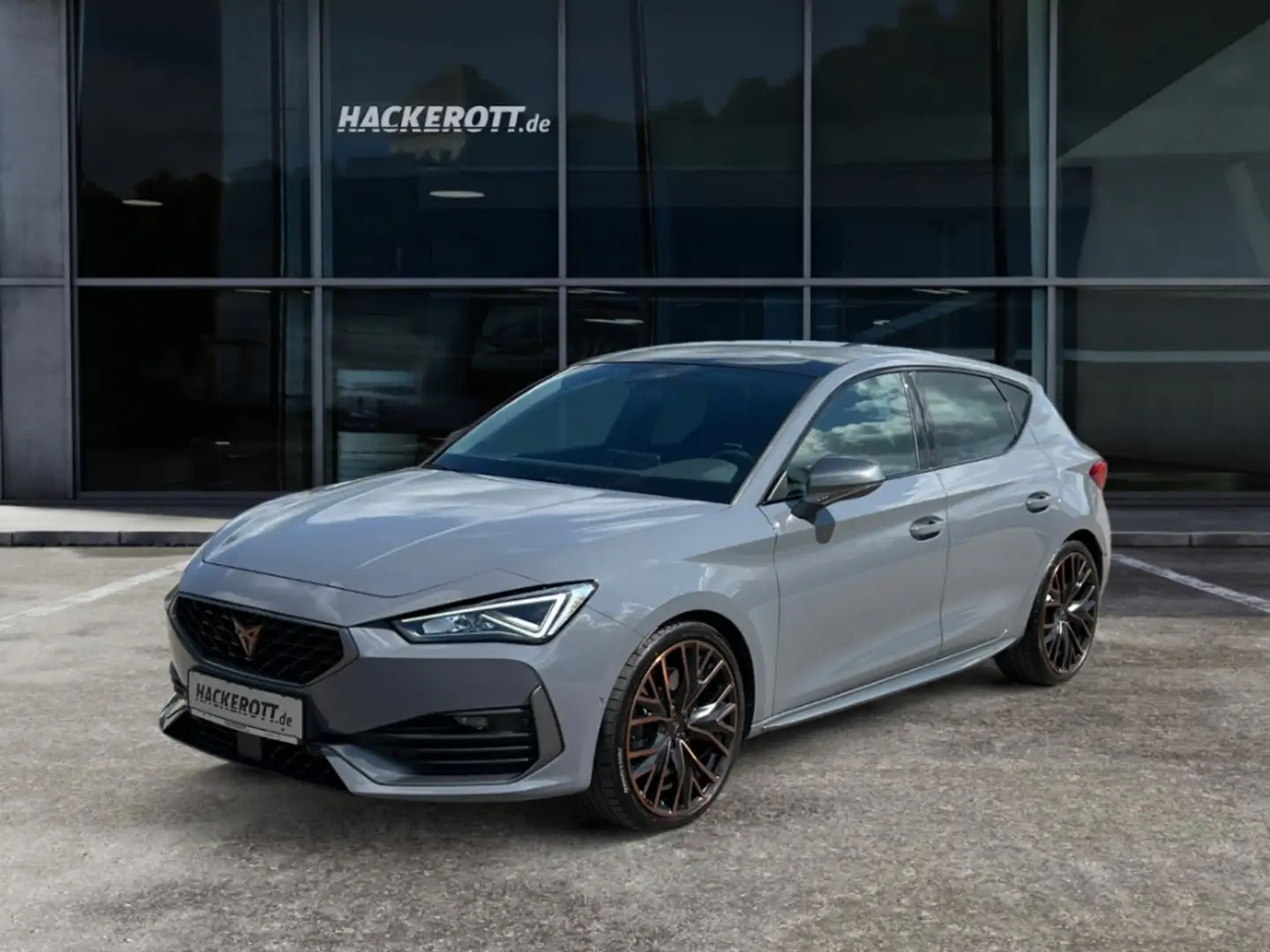 CUPRA Leon VZ 2.0 TSI DSG LED Navi Pano Beats Rückfahrkamera Grau - 2