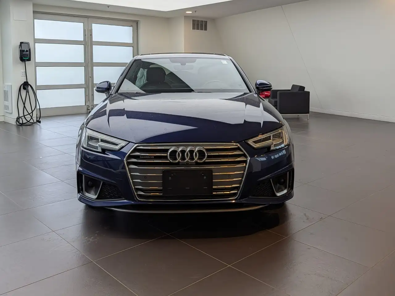 Audi A4 снимка Audi A4